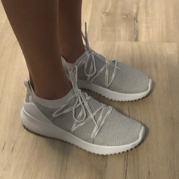 adidas cloudfoam women’s athletic shoes - Picture 6 of 7